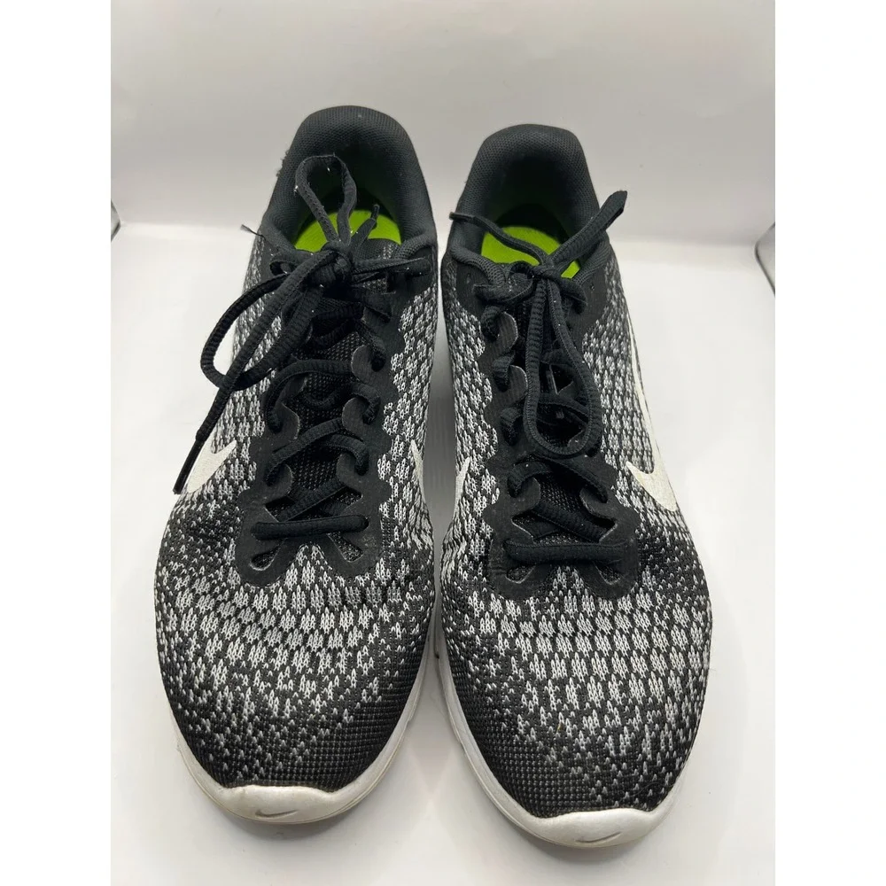 Nike Air Max Sequent 2 Running Shoes Womens 8.5 Black White Athletic‎ Sneakers